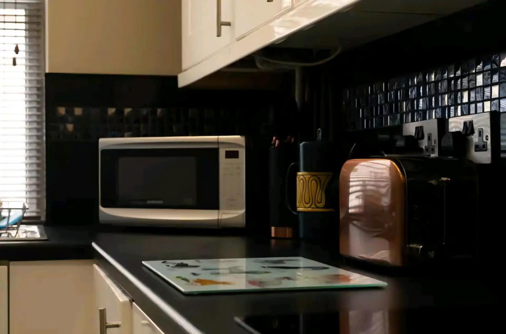 Stones Throw Apartment Скарбъро Екстериор снимка